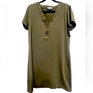 Calvin Klein —Olive 🫒 tunic dress w/ tortoiseshell buttons and gold detail